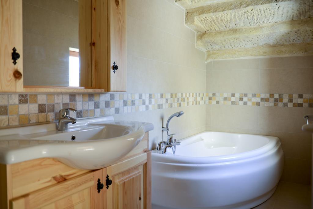 Mill House Villa Għarb Værelse billede