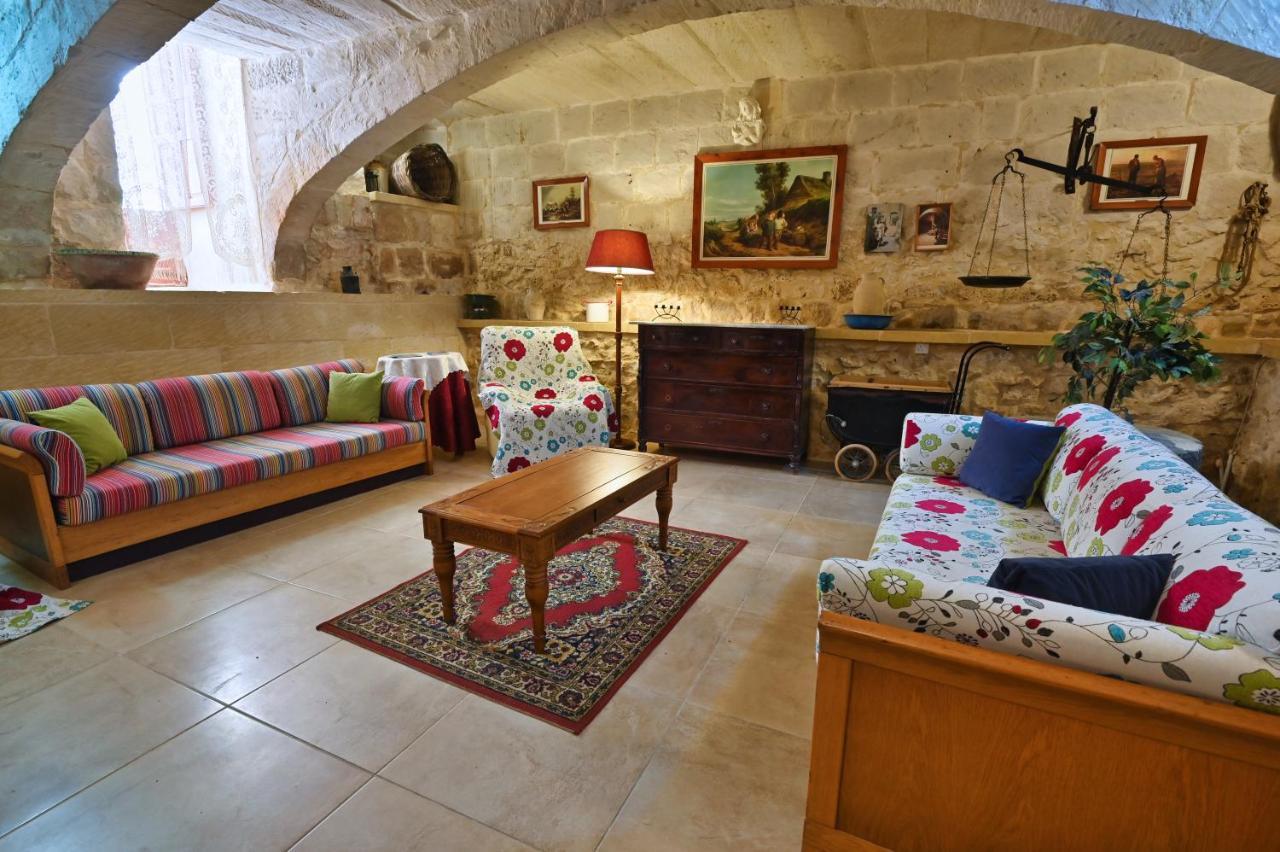 Mill House Villa Għarb Eksteriør billede